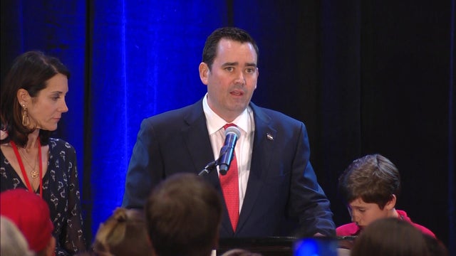 walker-stapleton.jpg 
