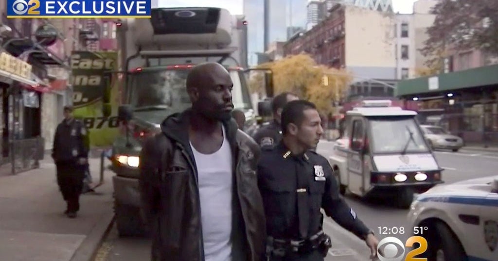 Police: Homeless Man Randomly Attacks 2 People In Hell's Kitchen - CBS ...