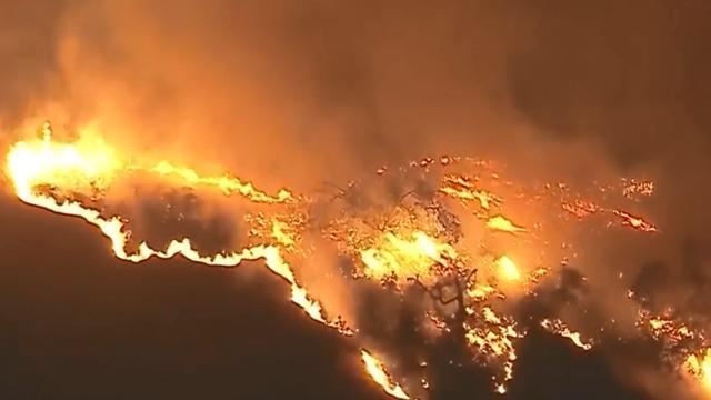 cbsn-fusion-deadly-wildfires-ravage-california-thumbnail-1709371-640x360.jpg 