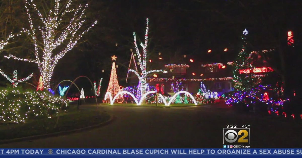 Student's Holiday Light Show Raises Money For MakeAWish