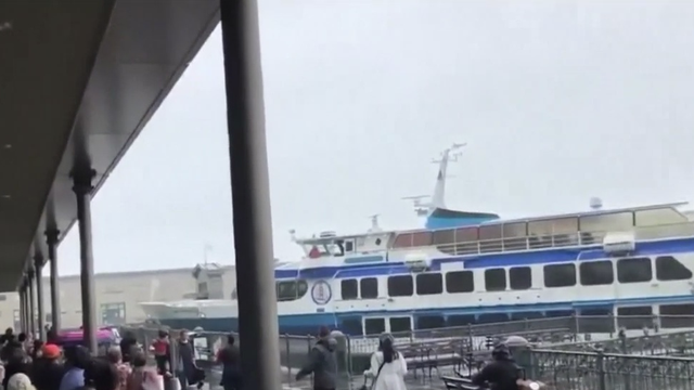ferry-crash.png 