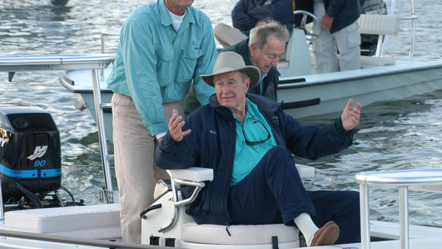 president-bush-fishing.jpg 