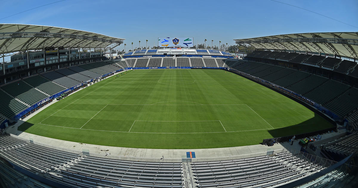 Watch: StubHub Center Transform From Soccer to Football - Sports Illustrated