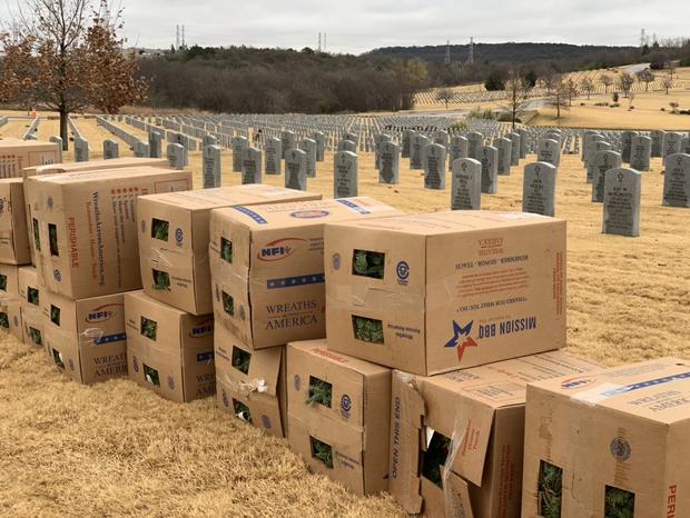 "Wreaths Across America" 