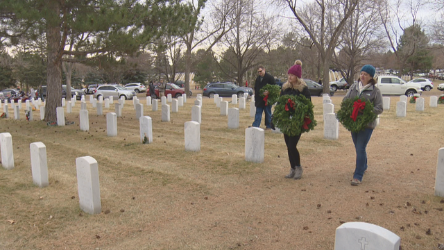 WREATHS-ACROSS-AMERICA-5VO.transfer_frame_0.png 