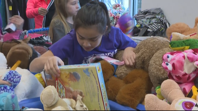 GOODWILL-TOY-DONOR-10PKG.transfer_frame_1080.png 