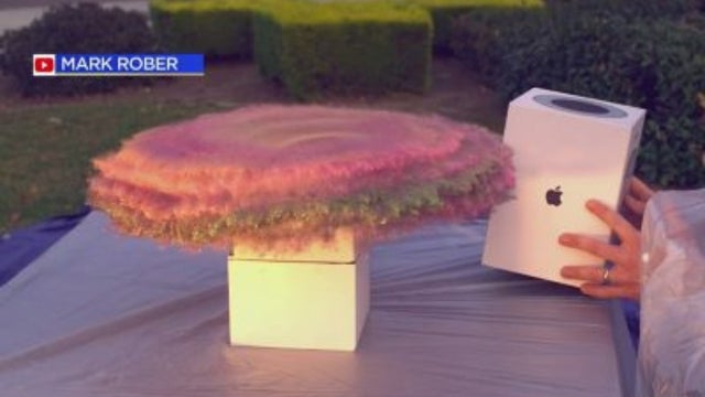 glitter-bomb-1.jpg 