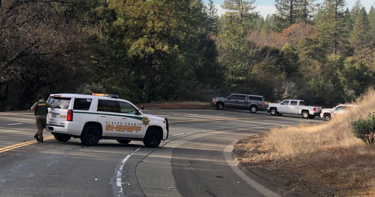 Sheriff Man Barricaded In Car In Foresthill Prompts School Lockdowns