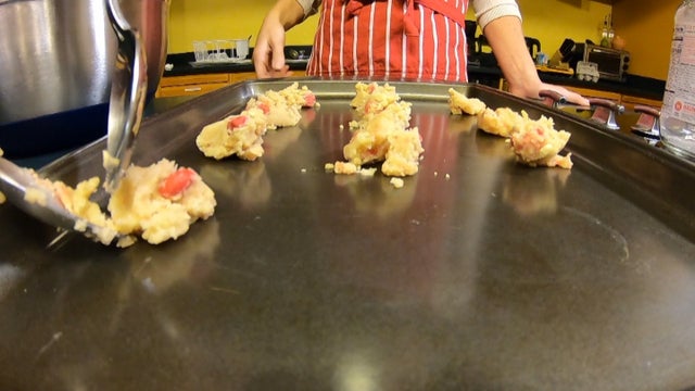 HIGH-ALTITUDE-BAKING-10PKG_frame_678.jpg 