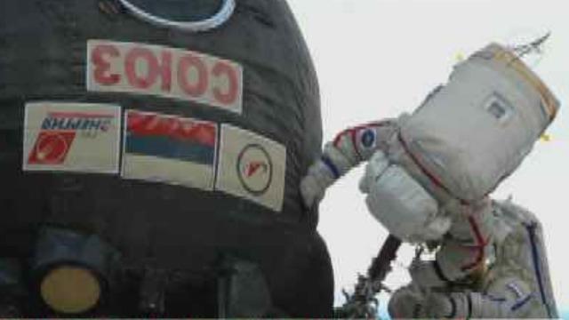 cbsn-fusion-russia-investigates-hole-in-soyuz-capsule-on-space-station-thumbnail-1743730-640x360.jpg 