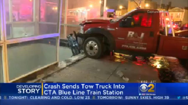 crash-sends-tow-truck-into-CTA-Blue-Line-Station.jpg 