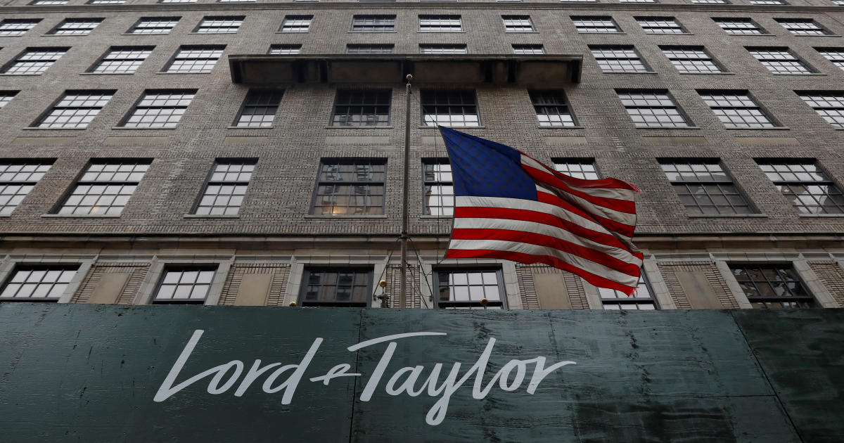 New York, USA. 3rd Jan, 2019. The logo of Lord & Taylor is seen on its  flagship store building on Fifth avenue in Manhattan, New York City, the  United States, on Jan.