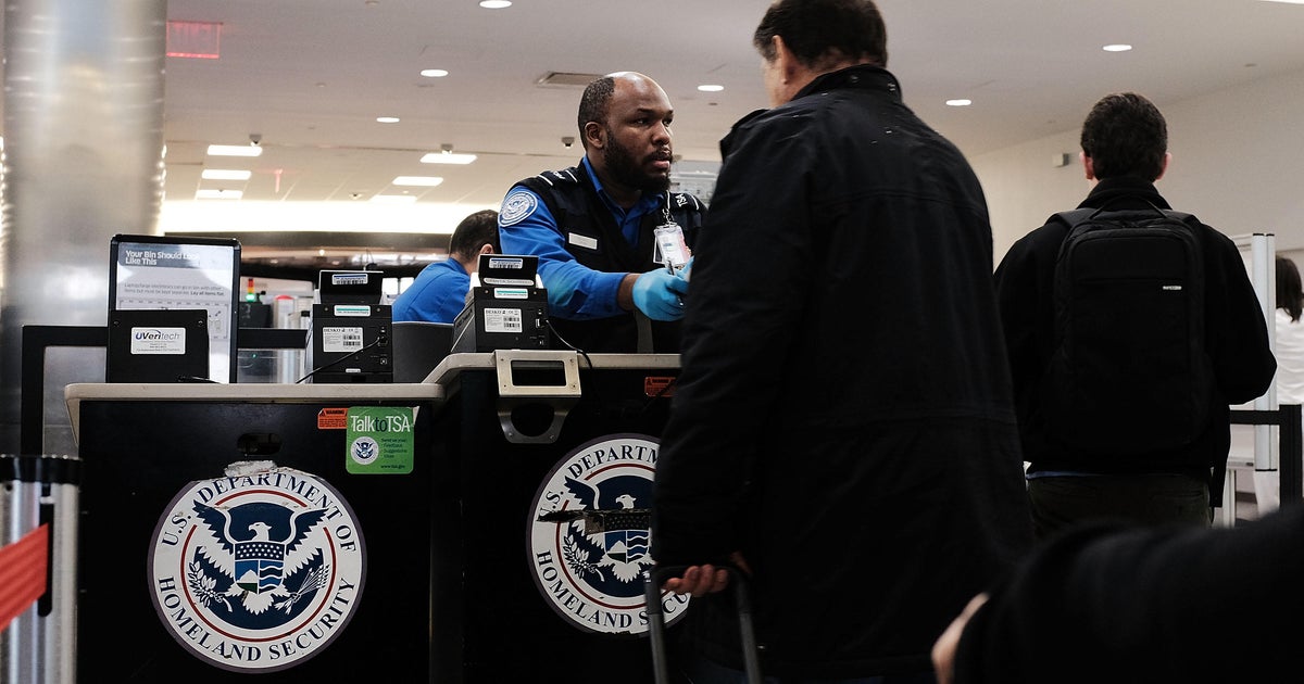 LaGuardia wait times: TSA blames "mismanagement of resources" for ...