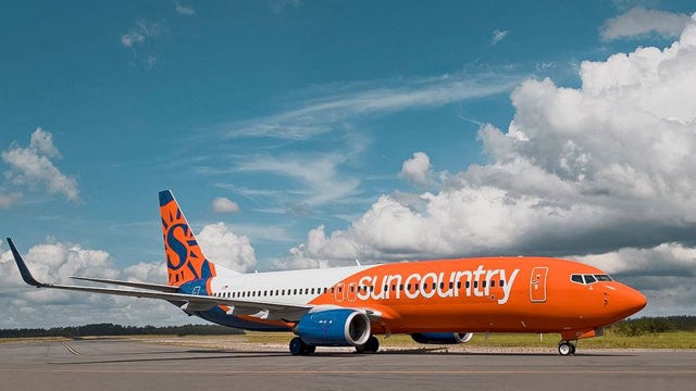 sun-country.jpg 
