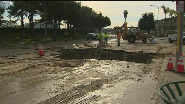 Sinkhole Shuts Down Major Torrance Roadway For Several Days 