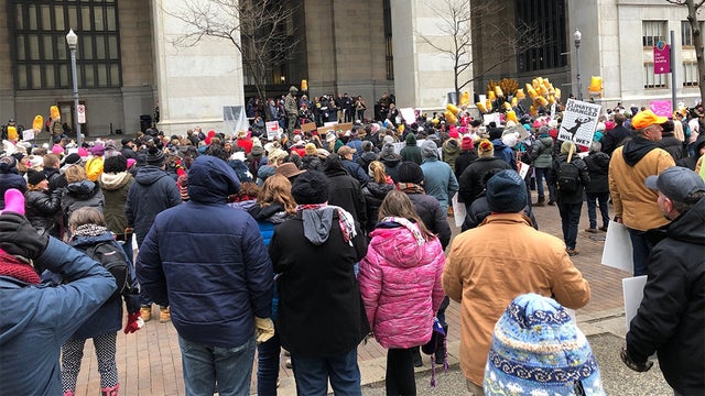 womens-march-pittsburgh-2019.jpg 