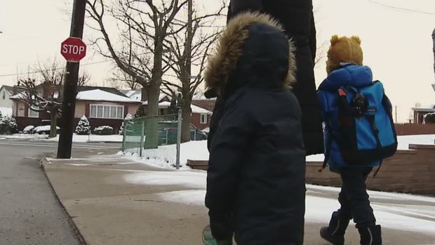 kids cold weather dressed warmly 