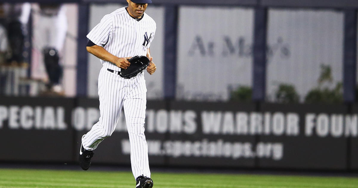 File:Mariano Rivera retired number in Monument Park 2015.jpg