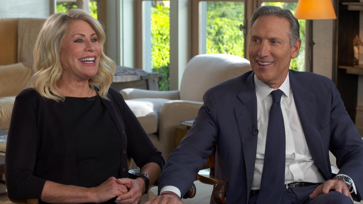 Howard Schultz, former Starbucks CEO, says he's considering independent ...