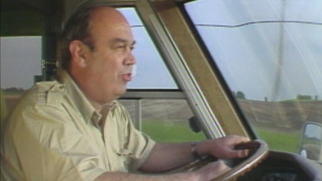 charles-kuralt-on-the-road-promo.jpg 