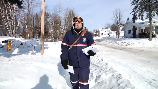 duluth-mailman-dave-mayou.jpg 