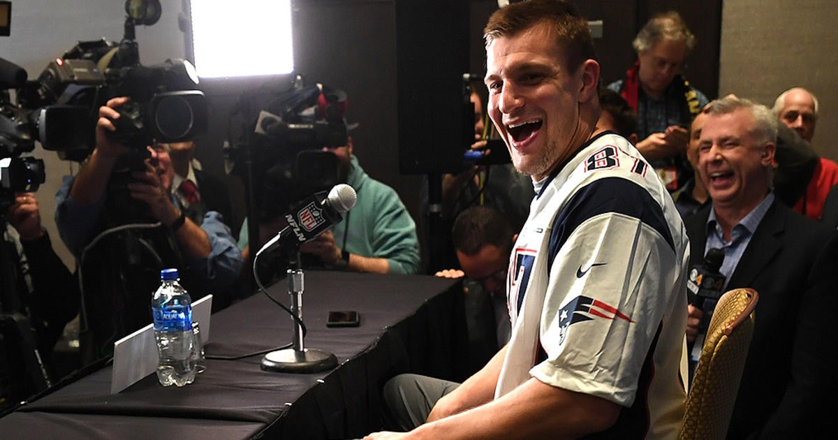 Rob Gronkowski Announces Retirement From NFL - CBS Boston