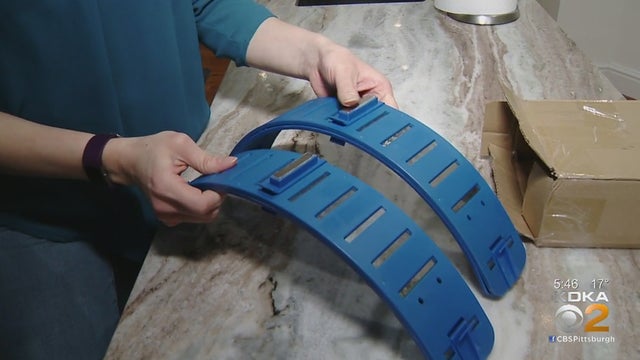 collar-press.jpg 