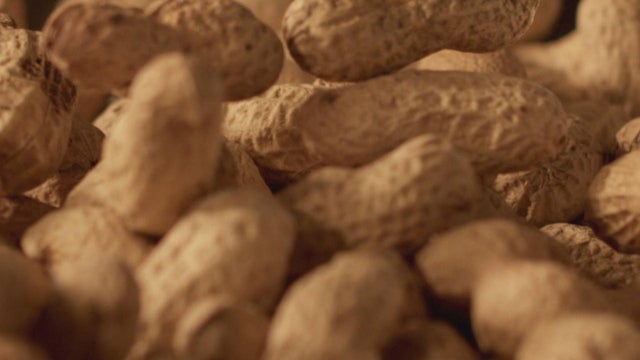 peanuts-with-shells-promo.jpg 