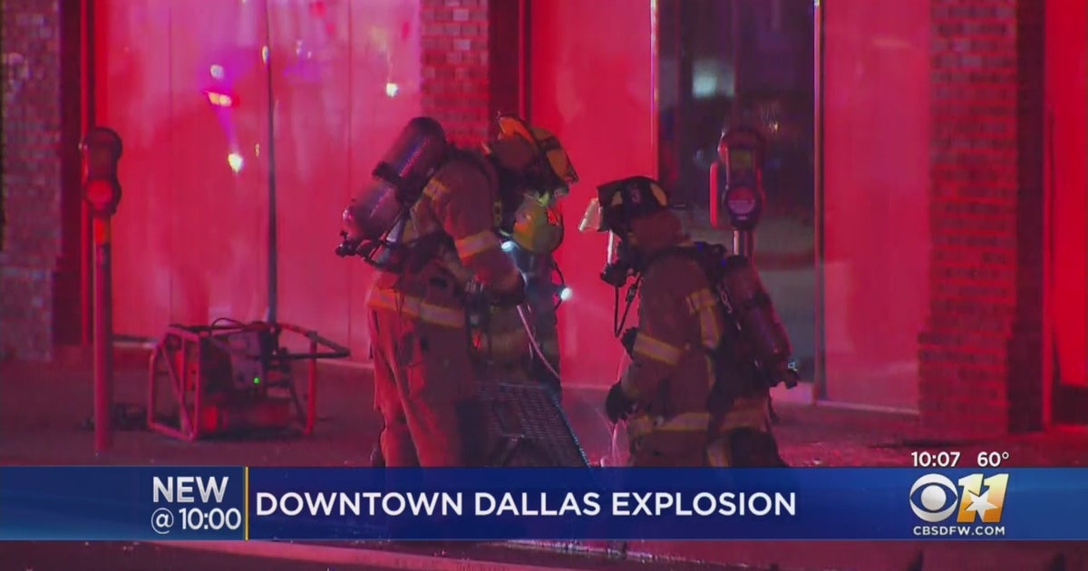 Explosion Sends Smoke Into Downtown Dallas CBS Texas