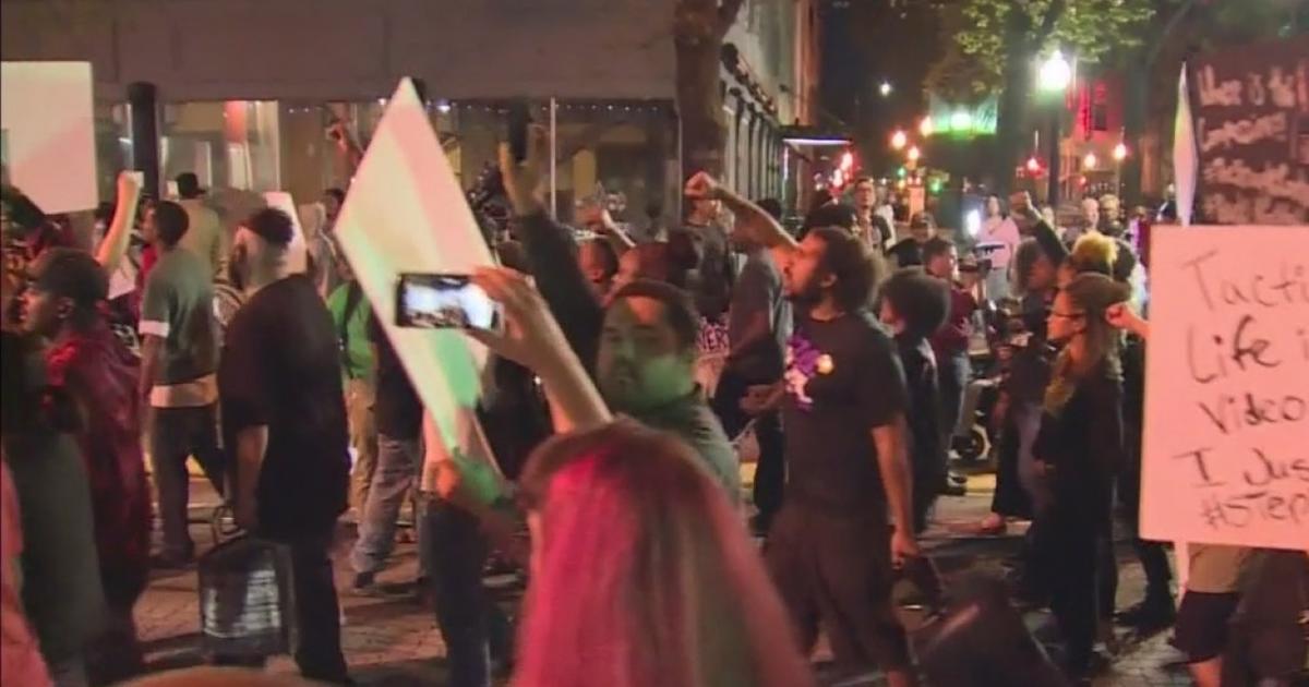 City Officials Delay Vote On Improvised Weapon Protest Ban For Second ...