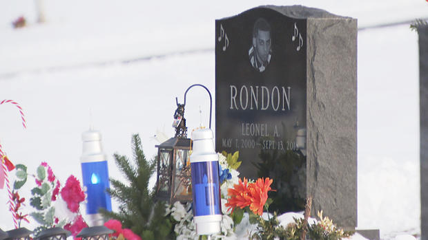 Leonel Rondon's grave 
