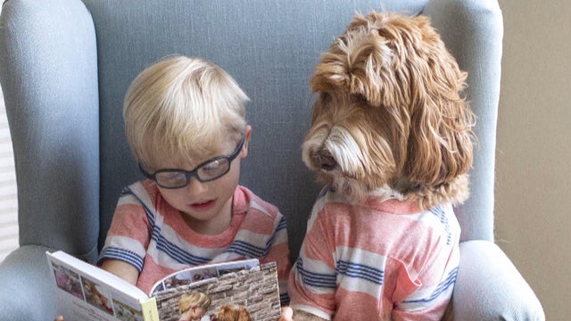 reagandoodle-and-little-buddy-reading-promo.jpg 