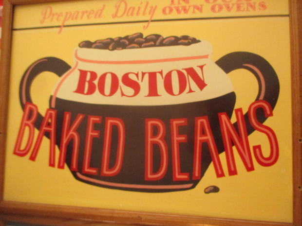 boston-baked-beans-sign 