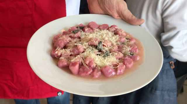 Pink Gnocchi at Lillo (credit: CBS2)