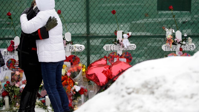 vigil — Aurora, Illinois — shooting 
