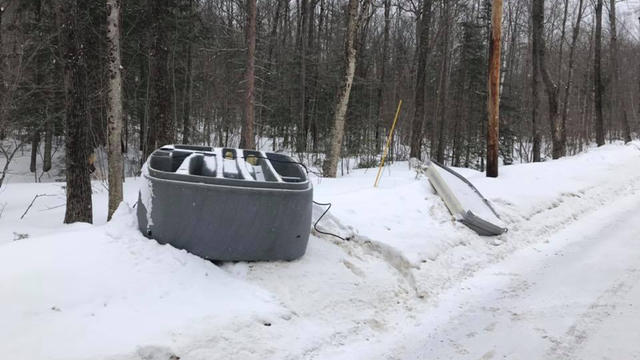 hot-tub-hill-dump.jpg 