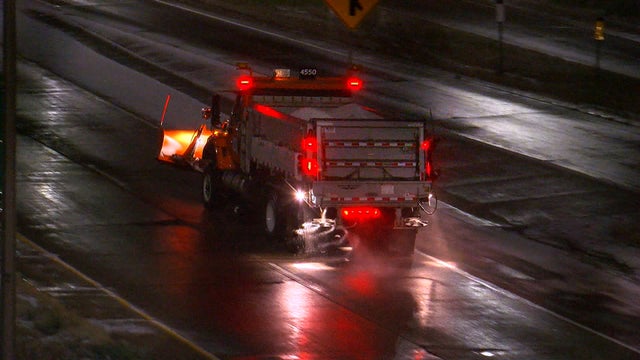mndot-salt-truck.jpg 