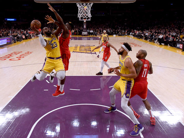 Houston Rockets v Los Angeles Lakers 