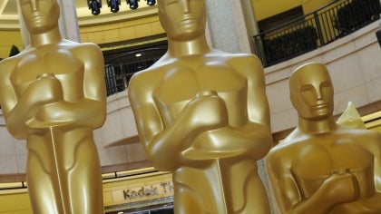 oscars-statutes1.jpg 