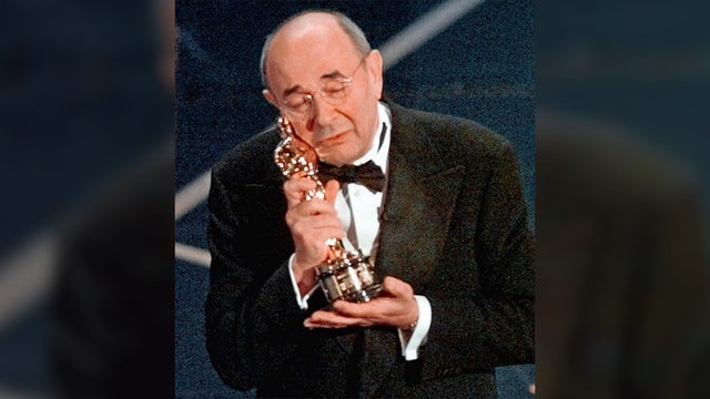 donen-oscar.jpg 