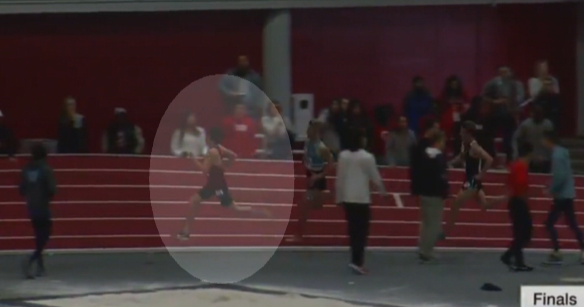 Wilmington Native Wins 3K After Losing Shoe MidRace CBS Philadelphia