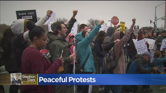 protests-fist.jpg 
