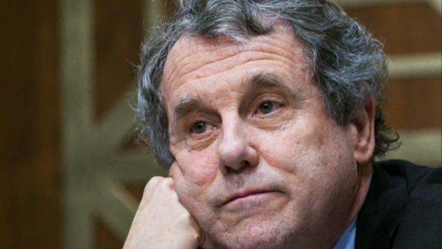 cbsn-fusion-sen-sherrod-brown-takes-name-out-of-running-for-2020-thumbnail-1799515-640x360.jpg 