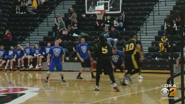 steelers-bethel-park-police-basketball-game.jpg 