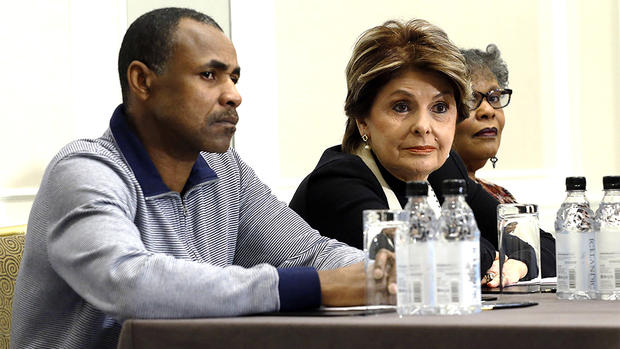 Glorida Allred Holds Press Conference To Discuss Alleged New R. Kelly Tape 