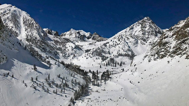 sierra-inyo-forest-high-country-avlnche.jpg 