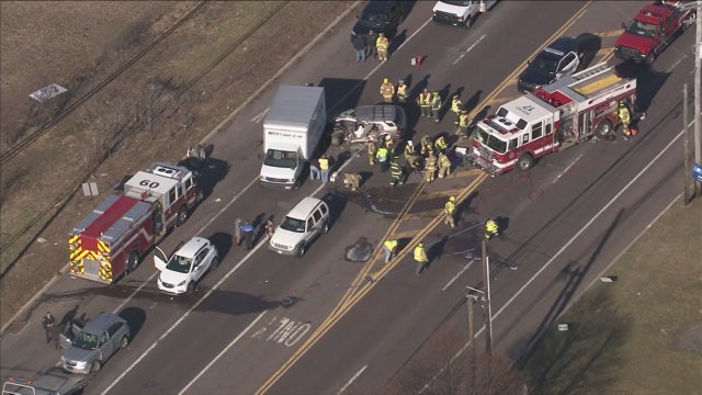 multi-vehicle-crash-on-bethlehem-pike-in-hatfield.jpg 