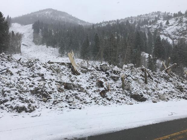 highway 82 avalanche 
