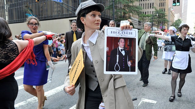 clue-game-parade-123484367.jpg 