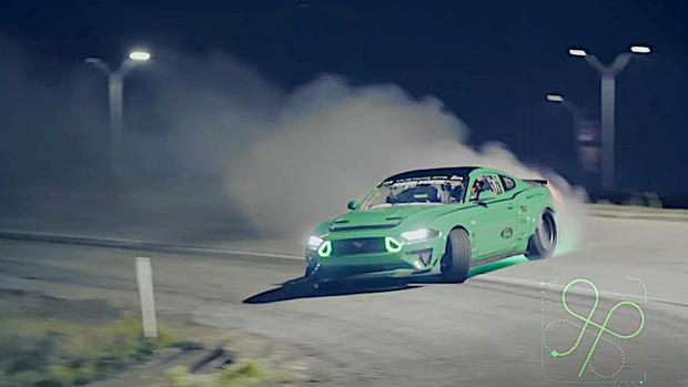 Ford Mustang drifting 2 